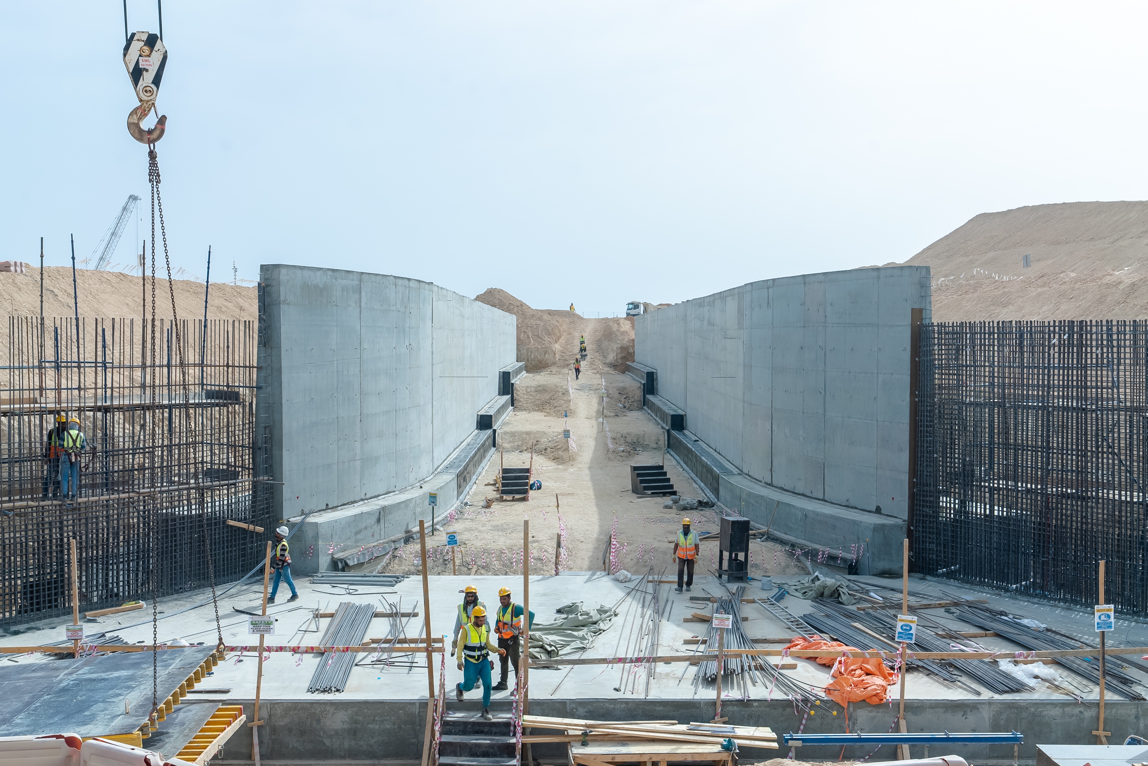 Oxagon Eastern Retaining Wall